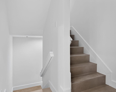 444 Nw 41st Street - Photo Thumbnail 19