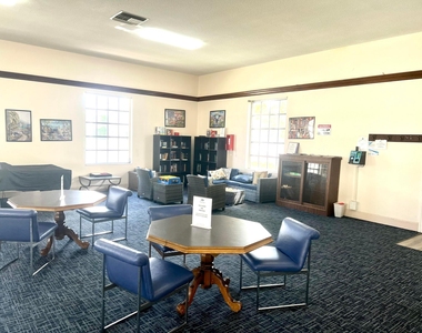 2211 Ne 67th Street - Photo Thumbnail 23