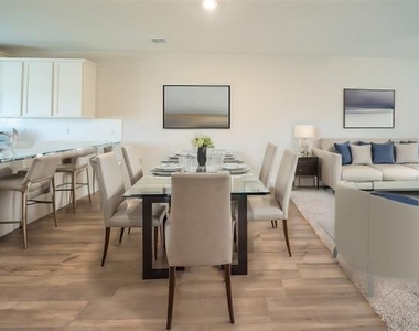 128 Emma Drive - Photo Thumbnail 4