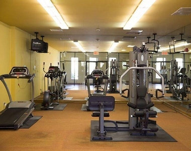 2313 N Congress Avenue - Photo Thumbnail 16