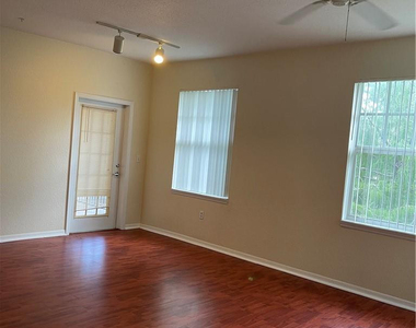 6842 W Sample Road - Photo Thumbnail 2