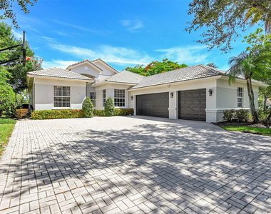 11163 Nw 69th Place - Photo Thumbnail 5