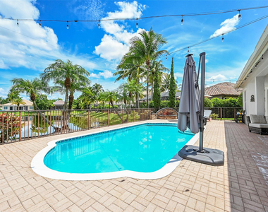11163 Nw 69th Place - Photo Thumbnail 21
