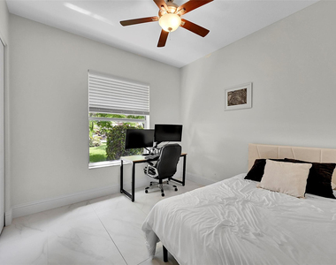 11163 Nw 69th Place - Photo Thumbnail 49