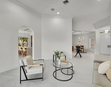 11163 Nw 69th Place - Photo Thumbnail 29