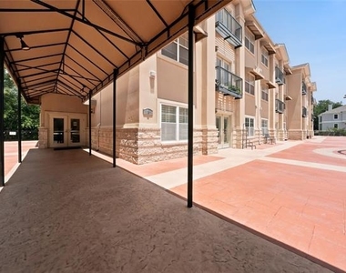 3102 Kings Road - Photo Thumbnail 16