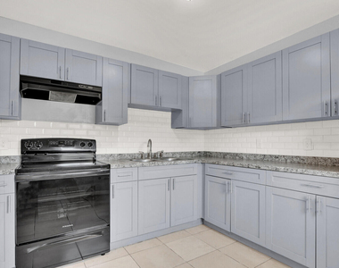3208 Louisiana Avenue - Photo Thumbnail 13