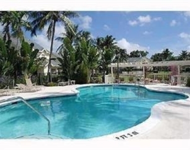 6299 La Costa Drive - Photo Thumbnail 19