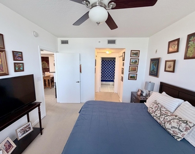 2775 Ne 187th Street - Photo Thumbnail 4