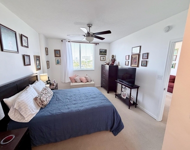 2775 Ne 187th Street - Photo Thumbnail 3