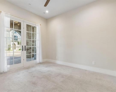 69 Cortes Drive - Photo Thumbnail 3