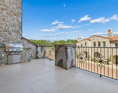 69 Cortes Drive - Photo Thumbnail 21
