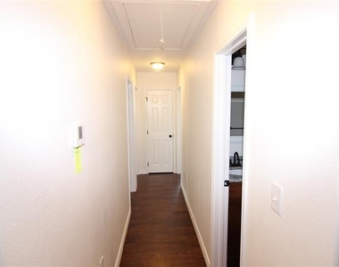 104 Boston Street - Photo Thumbnail 5