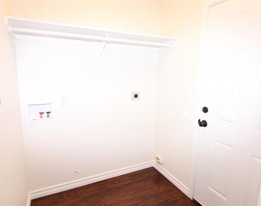 104 Boston Street - Photo Thumbnail 4