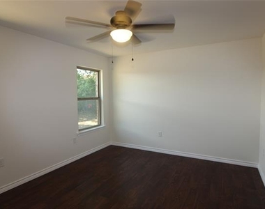 104 Boston Street - Photo Thumbnail 11