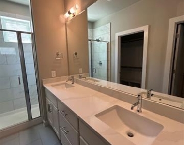 1229 Clifftop Lane - Photo Thumbnail 28