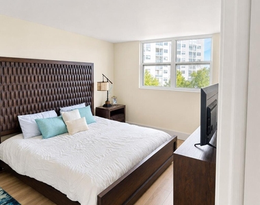 2731 Ne 14th St - Photo Thumbnail 7