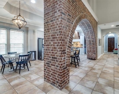 10829 Dixon Branch Drive - Photo Thumbnail 9