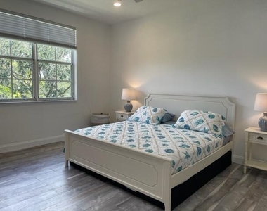 11790 Saint Andrews Place - Photo Thumbnail 7
