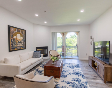 11790 Saint Andrews Place - Photo Thumbnail 4