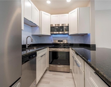 628 Ne 8th Avenue - Photo Thumbnail 4