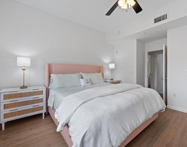 11740 St Andrews Place - Photo Thumbnail 25