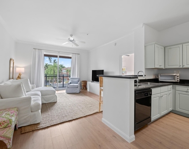 11740 St Andrews Place - Photo Thumbnail 2