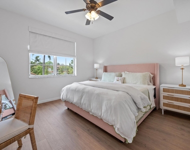 11740 St Andrews Place - Photo Thumbnail 24