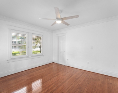232 Australian Avenue - Photo Thumbnail 18