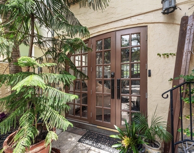 232 Australian Avenue - Photo Thumbnail 6