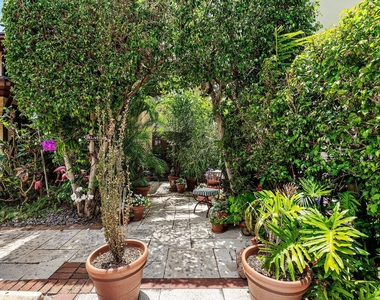 232 Australian Avenue - Photo Thumbnail 24