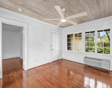 232 Australian Avenue - Photo Thumbnail 17