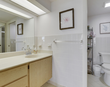 601 S Seas Drive - Photo Thumbnail 25