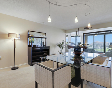 601 S Seas Drive - Photo Thumbnail 10