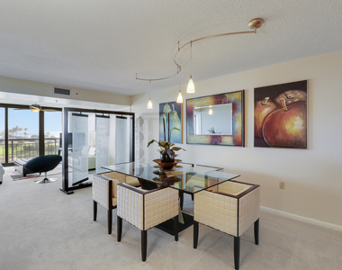 601 S Seas Drive - Photo Thumbnail 9