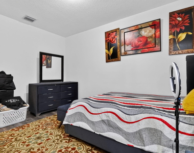 609 N F Street N - Photo Thumbnail 20