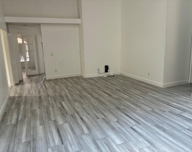 4309 Se Scotland Cay Way - Photo Thumbnail 9