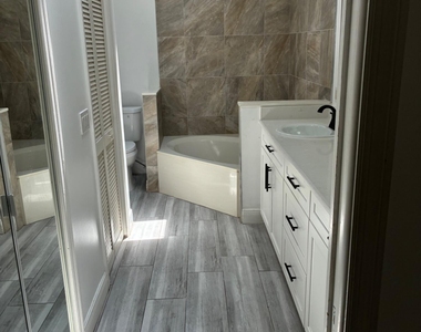4309 Se Scotland Cay Way - Photo Thumbnail 13