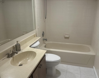 3507 Village Boulevard - Photo Thumbnail 10