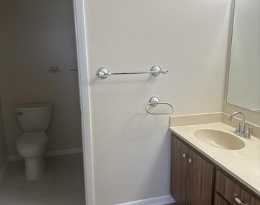 3507 Village Boulevard - Photo Thumbnail 8