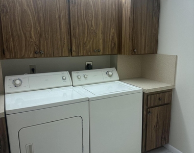 3507 Village Boulevard - Photo Thumbnail 6
