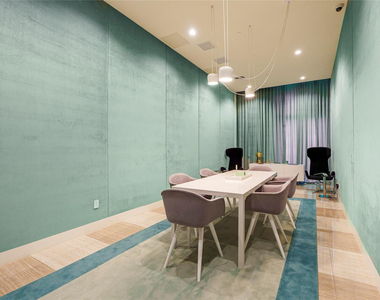 2000 Metropica Way - Photo Thumbnail 14