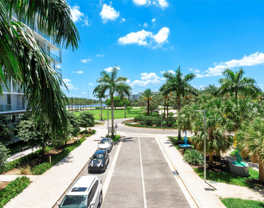 2000 Metropica Way - Photo Thumbnail 22