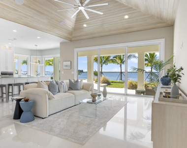 526 Point Lane - Photo Thumbnail 21