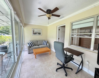 512 High Point Drive - Photo Thumbnail 8