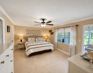 512 High Point Drive - Photo Thumbnail 5