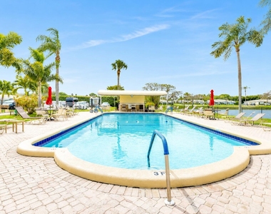 512 High Point Drive - Photo Thumbnail 15
