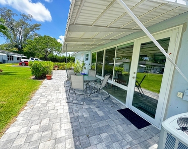 512 High Point Drive - Photo Thumbnail 13