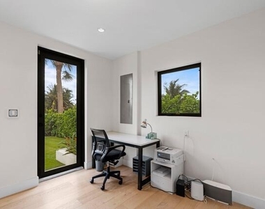 21 Duke Drive - Photo Thumbnail 20