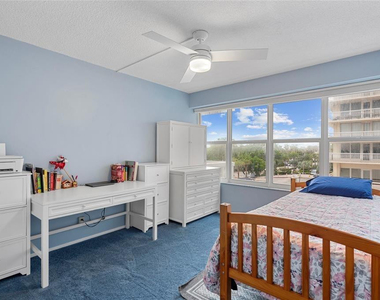 4010 Galt Ocean Drive - Photo Thumbnail 18